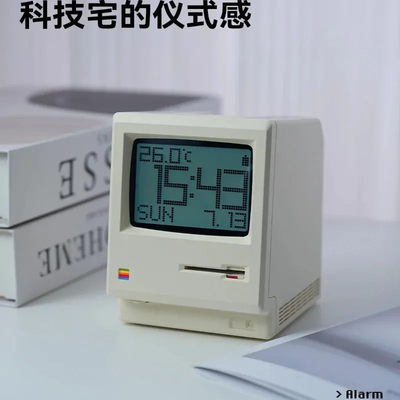 Maclock retro relógio de longa duração da bateria despertador display acordar artefato computador desktop decoração sensível presente preciso