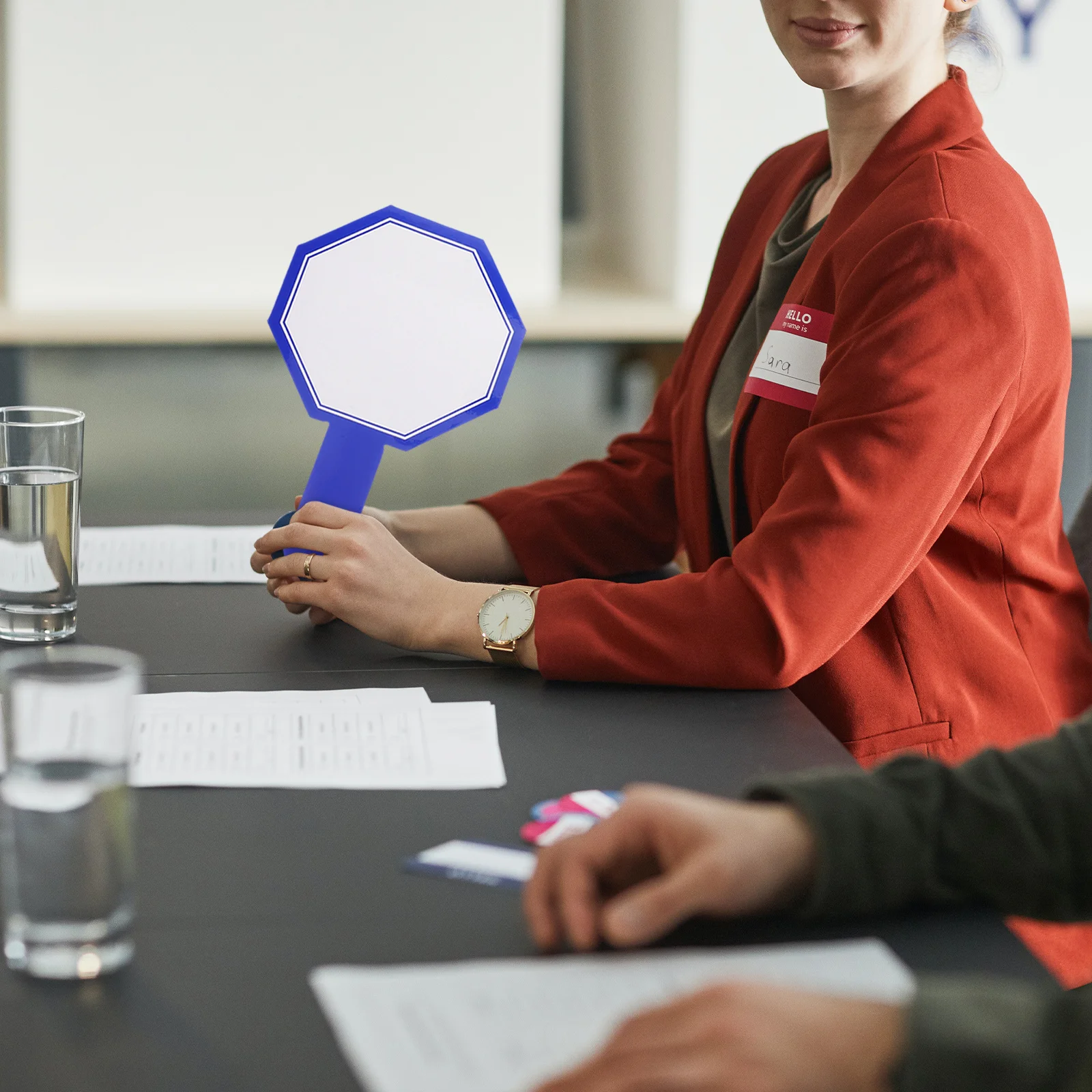 2 قطعة مجاذيف السبورة البيضاء الجافة المحمولة لوحات صغيرة من جانب واحد لتسجيل الطلاب والتصويت وأنشطة الفصول الدراسية