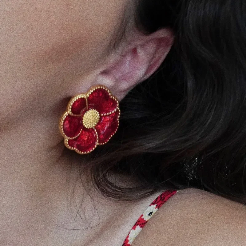 Original vintage art painting style glossy red flower earrings for women exaggerated wedding enamel earings stud charms jewelry