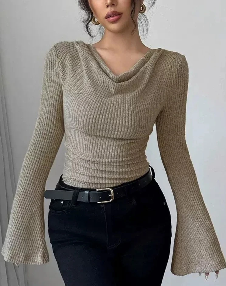 เสื้อเบสิกผู้หญิง แขนยาว ทรงเข้ารูป ไหล่เฉียง ผ้าถัก สำหรับฤดูใบไม้ร่วงและฤดูหนาว ปี 2025 สไตล์ลำลอง ขายดี