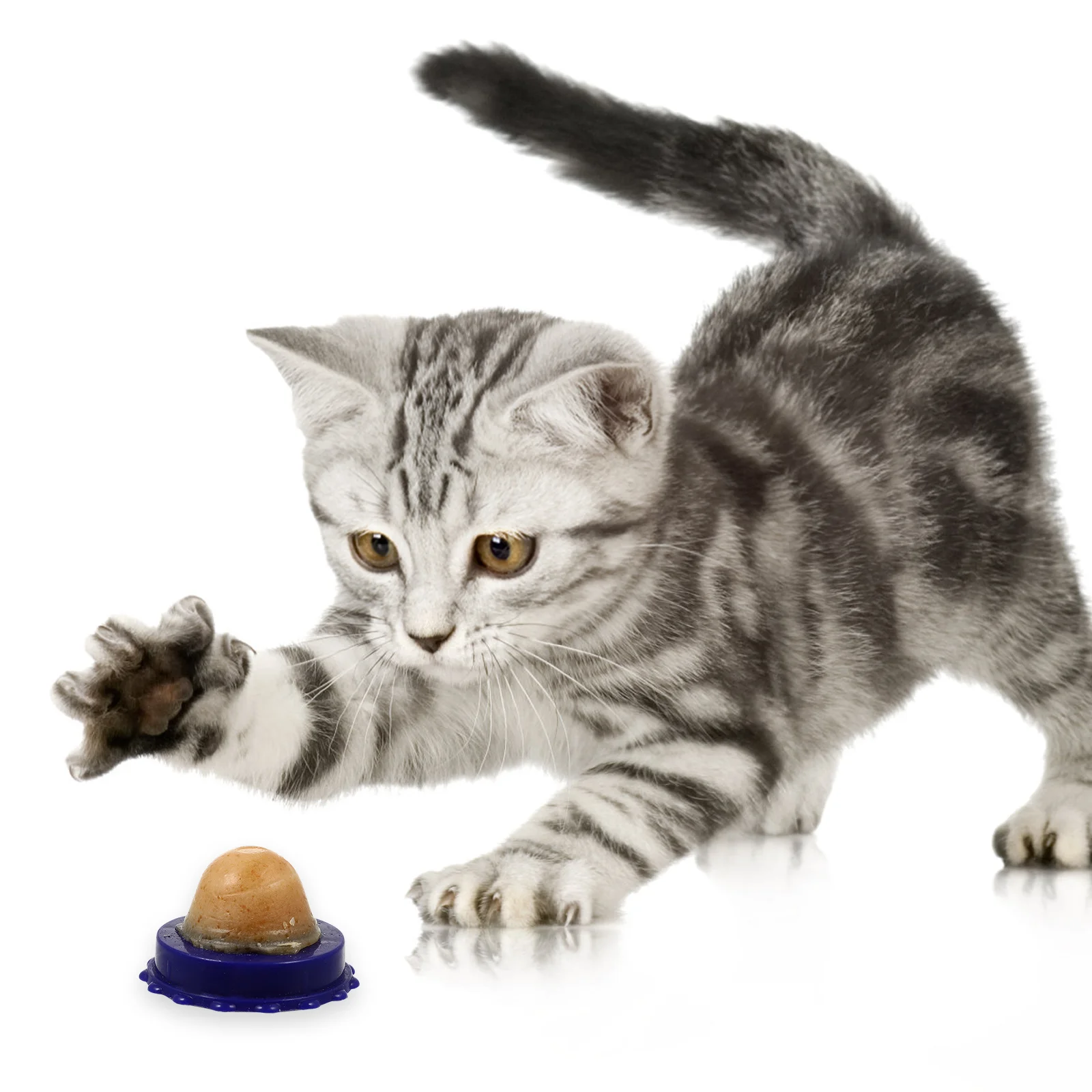 

4pcs Cat Malt Ball Edible Lickable Catnip Treat For Cats Teeth Lickable Snack Ball For Pets