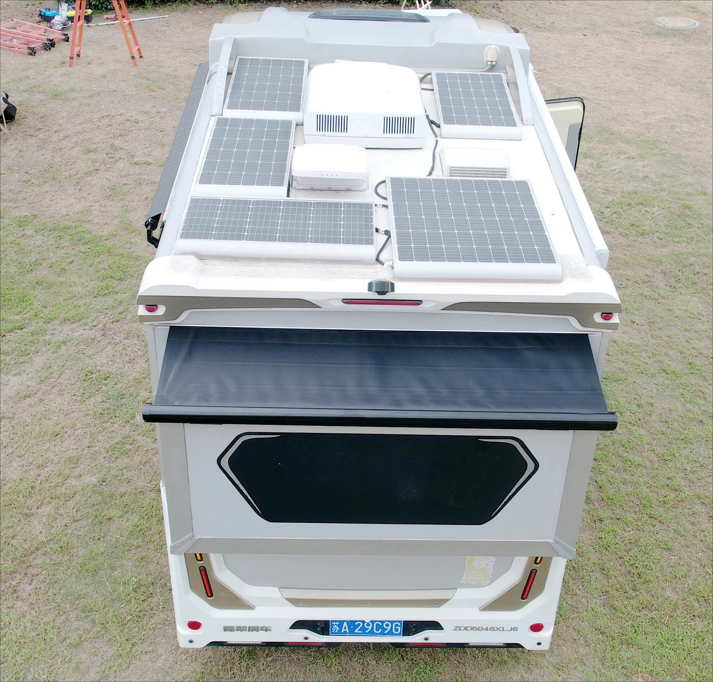 A10 Factory Direct Retractable Awning with PVC Waterproof for Caravan RV Travel Trailer,Custom Size