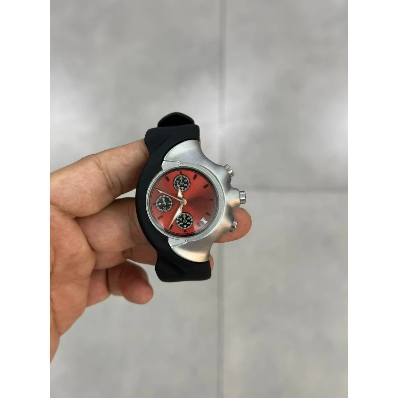 5WWWWW Original new special-shaped retro watch multi-functional hot-selling model fashionable personality design sense advanced