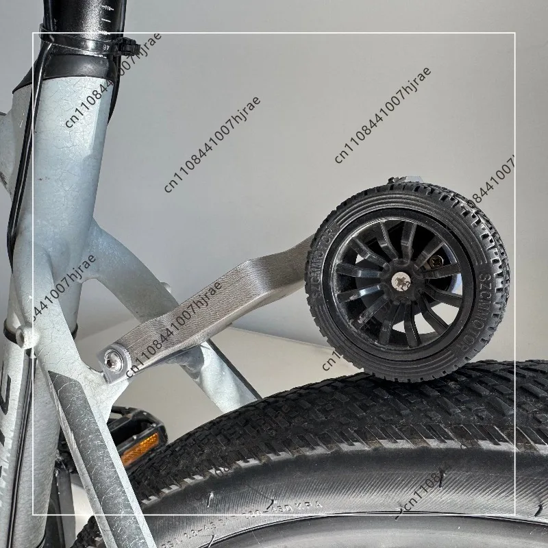 The bicycle generator can provide 5V3A mobile phone charging USB port and can be connected to the car light.