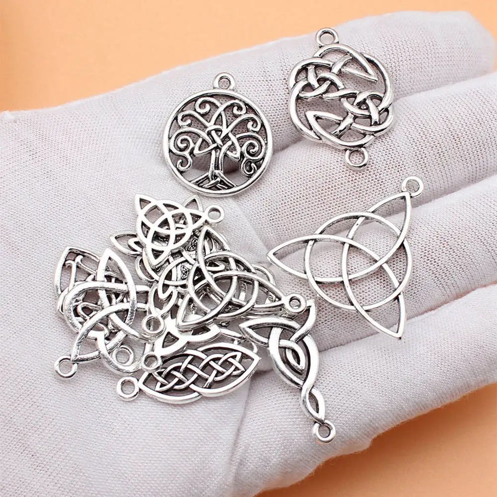 Jewelry Making Supplies Antique Silver Color Triquetra Knot Charms Collection  For You Diy Accessories 12pcs