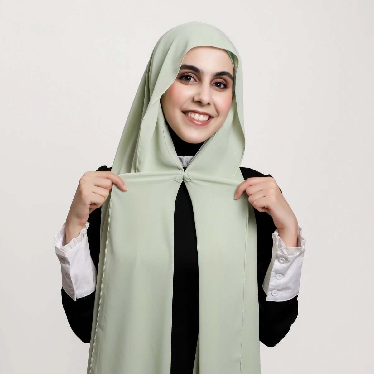 

Шифоновый хиджаб Instant Medina премиум-класса со встроенными магнитами, легко носить шарф, шаль, повязка на голову с подложкой для мусульманских женщин