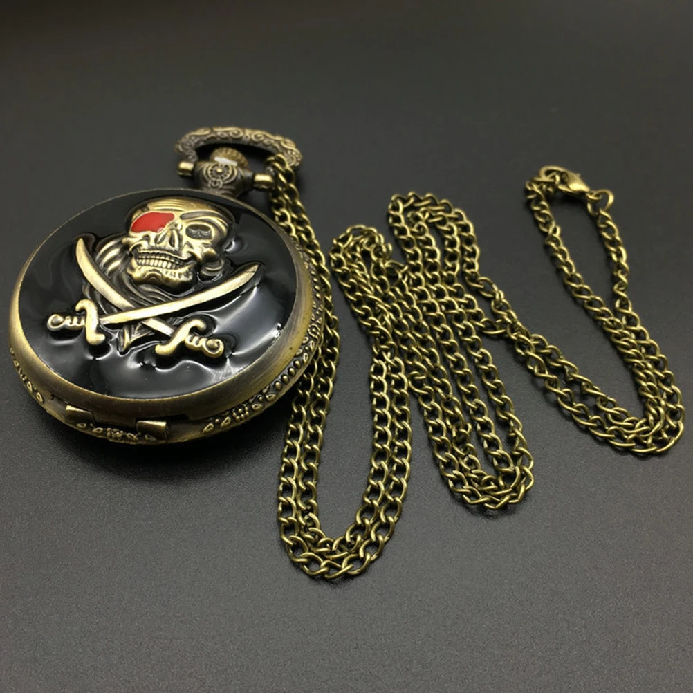

Retro Skull Pocket Watch and Chain Quartz Alloy Vintage Mechanical Mens with Pirate