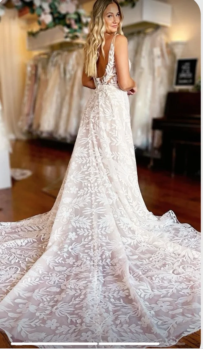 Robes de mariée Boho pour femmes, appliques en tulle, robe de mariée à col en V, bretelles spaghetti, 2023