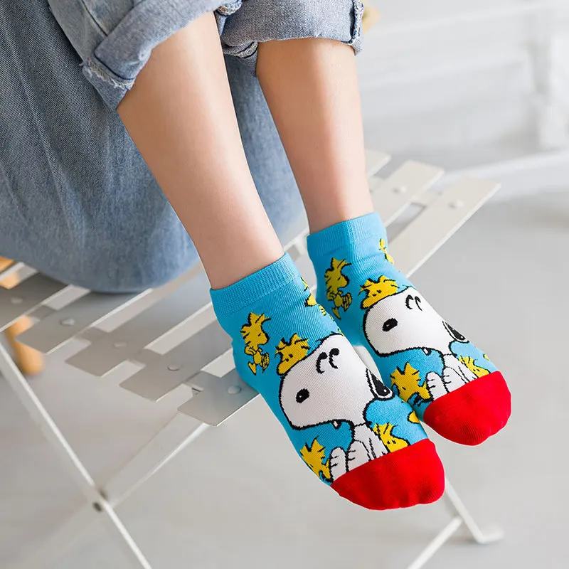 Kaus kaki kartun Snoopy untuk wanita kaus kaki pendek lurus anak anjing Kawaii Jepang kaus kaki perahu lembut longgar anak perempuan Y2k