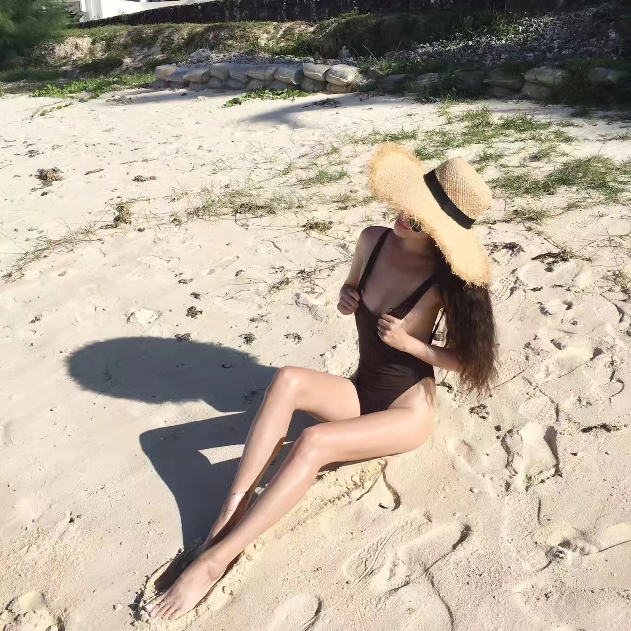 

Сексуальный летний костюм-комбинезон XYSF: топ на бретелях и шорты с низкой талией из хлопка и льняной смеси