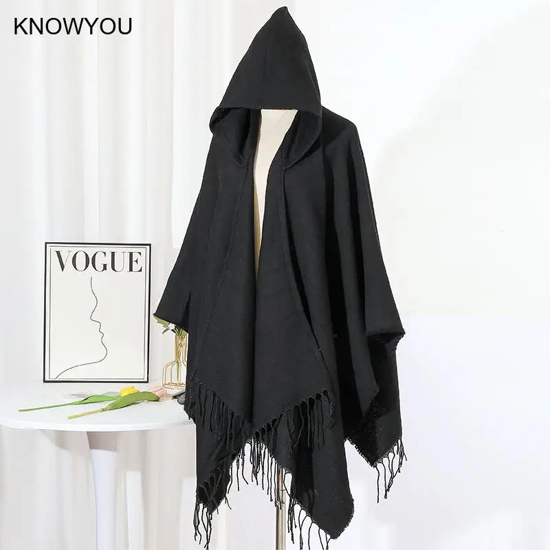 Black Warm Cashmere Blend Ponchos Male Winter Autumn Oversized Shawl Tassel Wraps Male Cloak Hooded Coat Thicken Pashmina