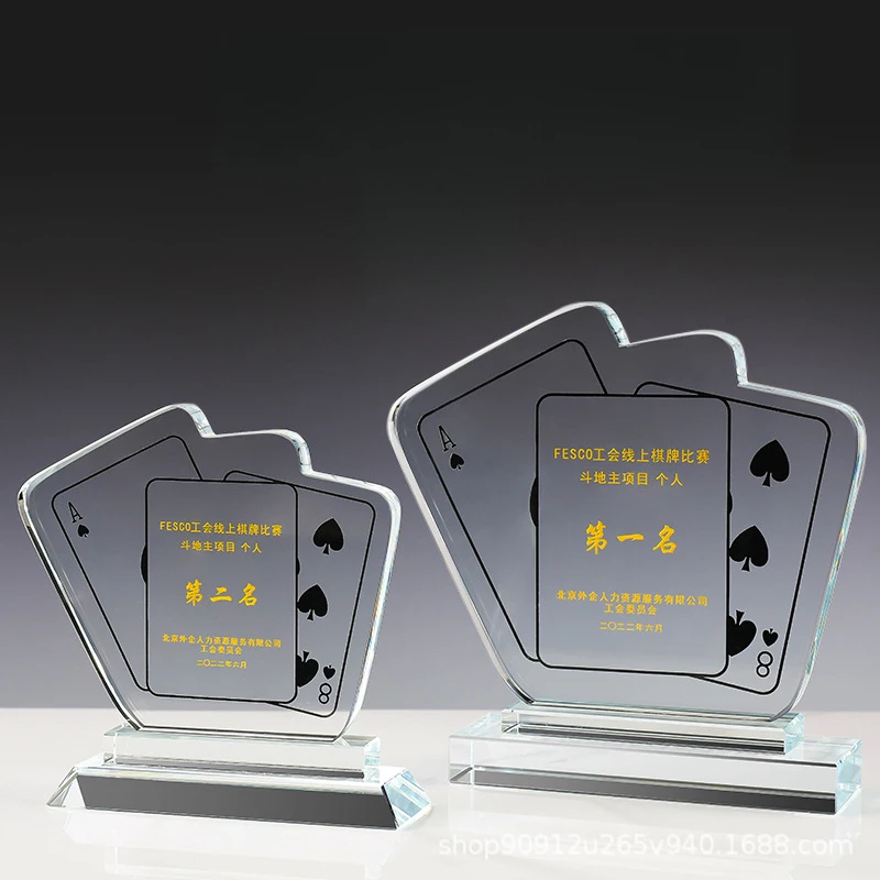 cartes-de-poker-trophees-en-cristal-medailles-tuiles-de-mahjong-des-articles-de-recompense-pour-competitions-d'echecs-souvenirs-commemoratifs