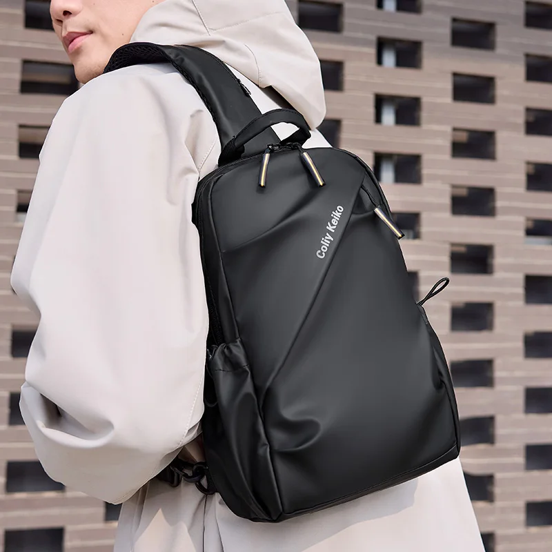 Minimalistische Herren-Brusttasche aus PU-Folie, Wasserdichte Umhängetasche, Neue Modische und Lässige Reise- und Pendler-Crossbody-Tasche – Detail 2