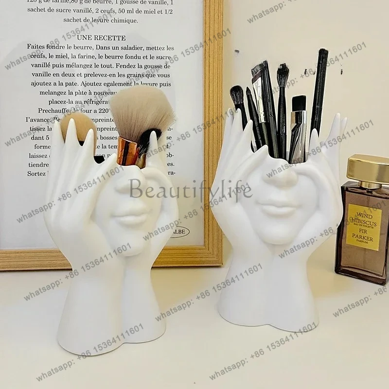 

Nordic makeup brush storage cylinder dresser desktop shelf exquisite high-end designer model