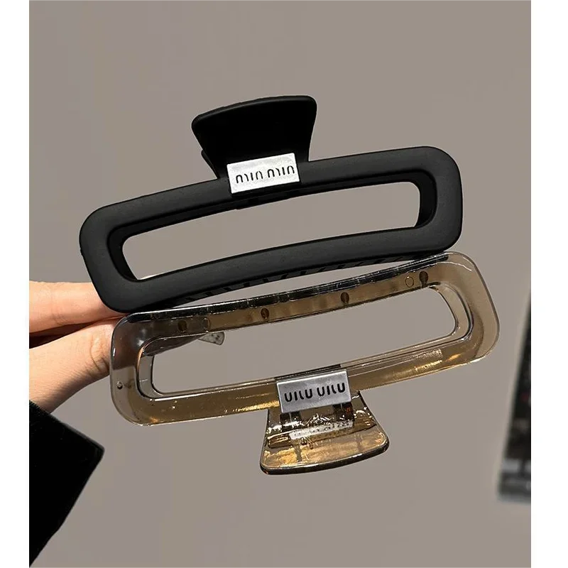 3 pçs elegante fosco carta grampos de cabelo para mulheres grande tubarão braçadeira grampos de cabelo parte de trás da cabeça apertos de cabelo elegantes acessórios de cabelo