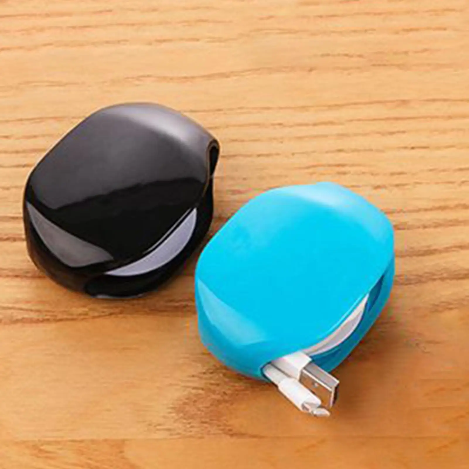 

Automatic Cable Winder Flexible Cable Organizer Small Winder Case Horizontal Cord Retractor for Phone Travel Car Reader USB Home