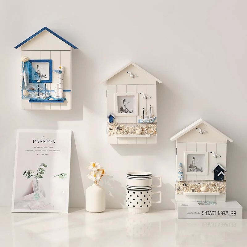 Mediterranean room wall hanging, key storage box, entrance decorative wood, wall decoration handicrafts, key photo frame