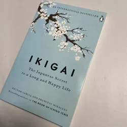 Ikigai The Japanese Secret Philosophy for A Happy Healthy от Hector Garcia Вдохновляющие книги на английском языке для взрослых и подростков