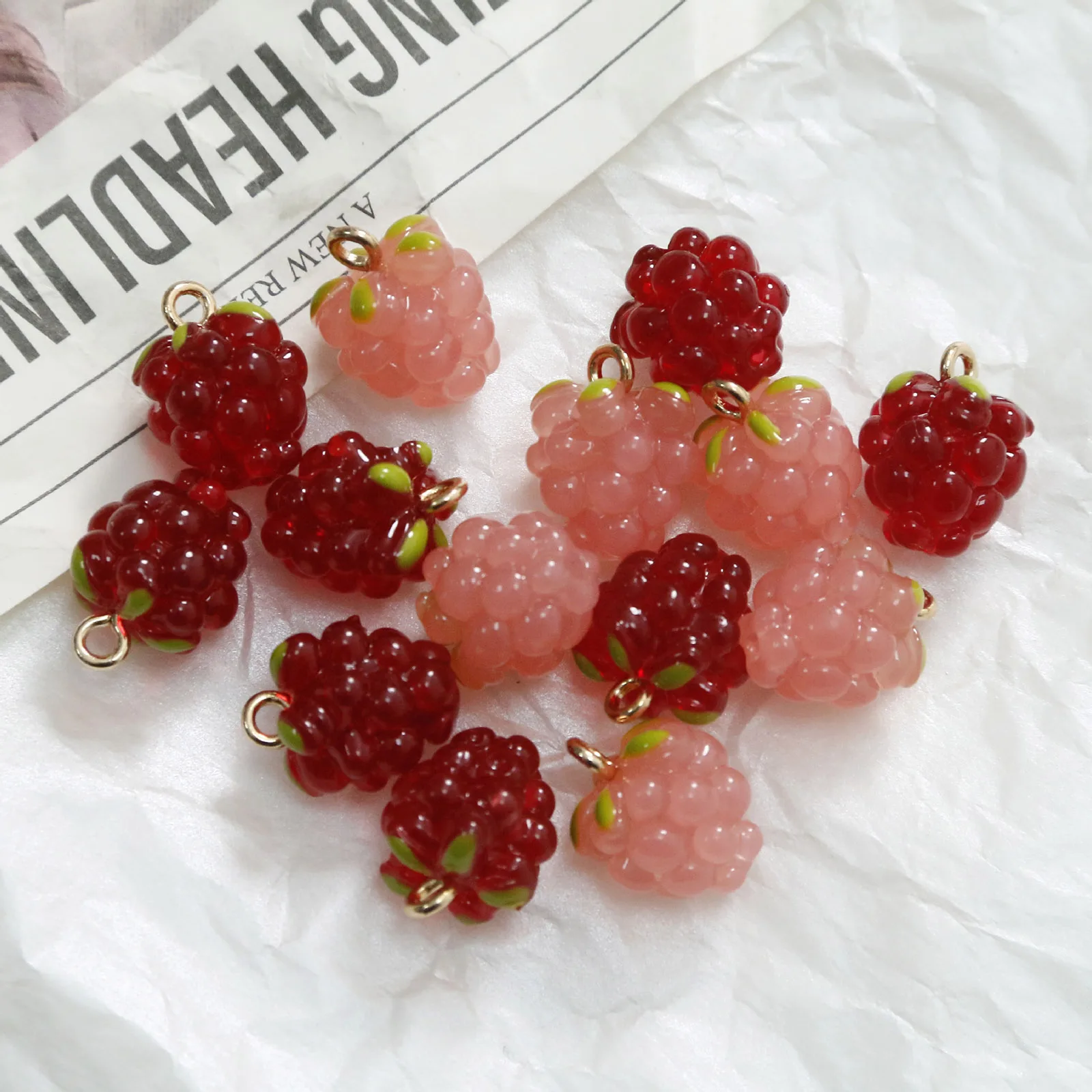 2PCs 3d Resin Charms Lovely Grape Fruit Pendants For Diy Earrings Necklace Women Girl Party Jewelry Accessories Gift 15mm X 11mm