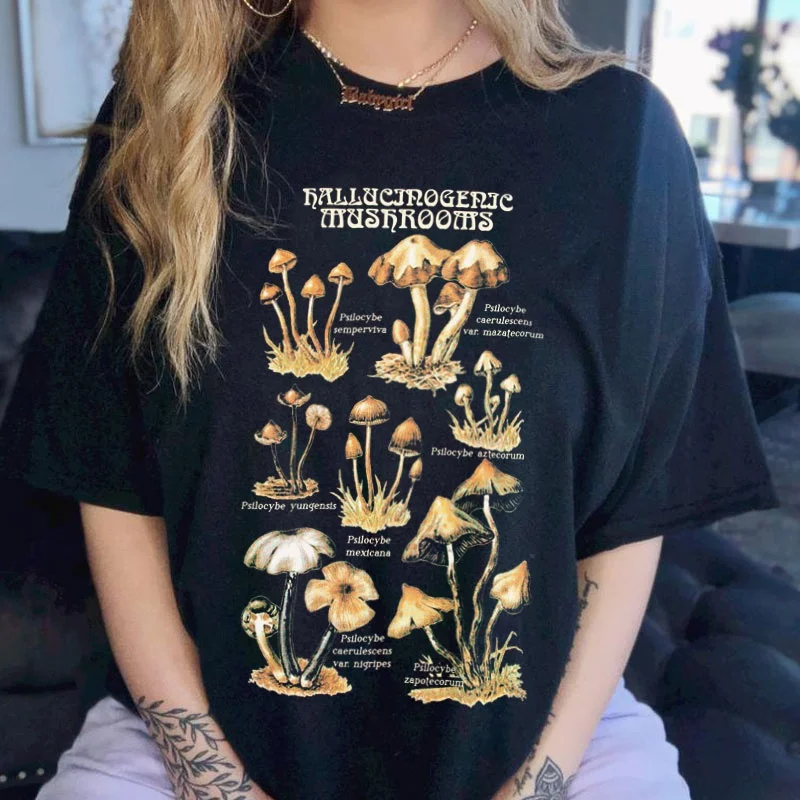 

kuakuayu HJN Hallcinogenic Mushrooms Edgy Fashion Black T-Shirt Women Grunge Aesthetic Gothic T Shirt Harajuku Overiszed T-shirt