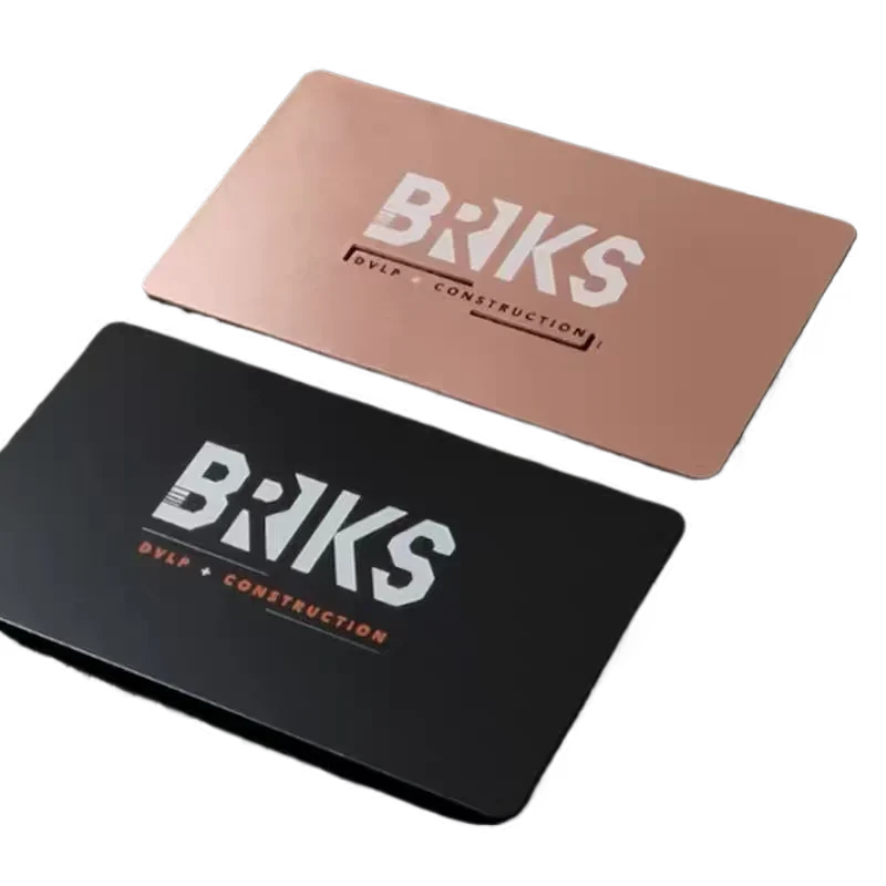 

Новый продукт 2025 года, роскошный индивидуальный логотип, металлическая визитная карточка, NFC-карты, покрытие золотым идентификатором/IC/Rfid, кредитная карта с принтом, матовая черная карта