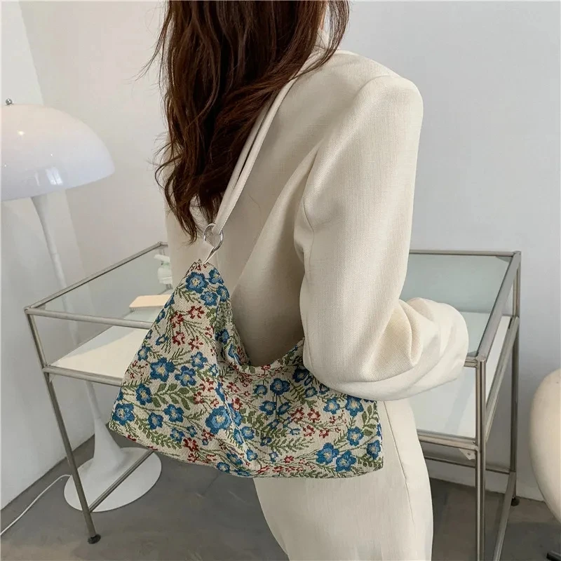 New Fashion Vintage Canvas Hand Bag For Women Elegant Flower Embroidery Casual Tote Bag Shopping Beach Bags Ladies Bags Wallets