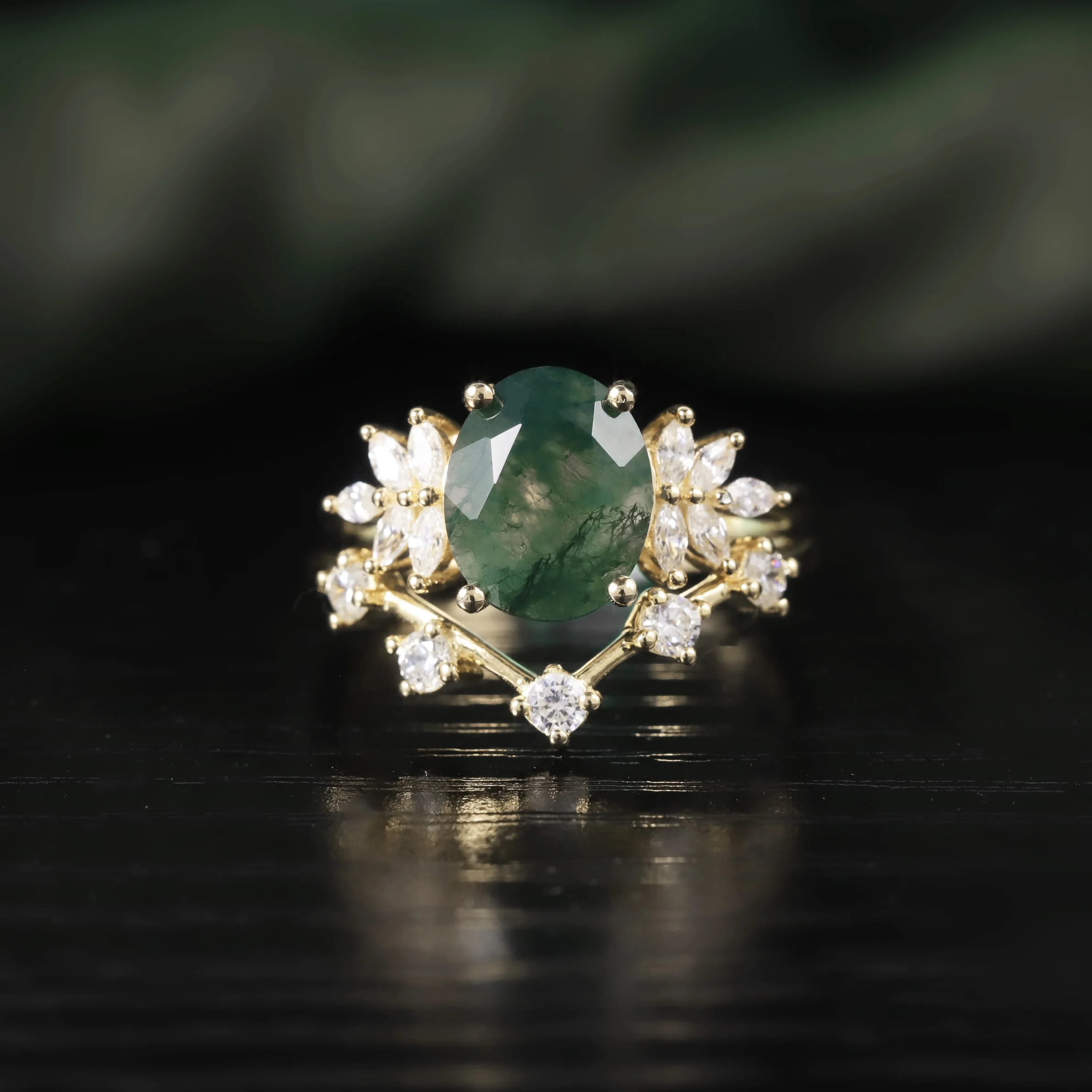 GEM'S BALLET Vintage Green Moss Agate Art Deco Cluster Promise Ring Unique Curved Wedding Band Ring Set 925 Sterling Silver