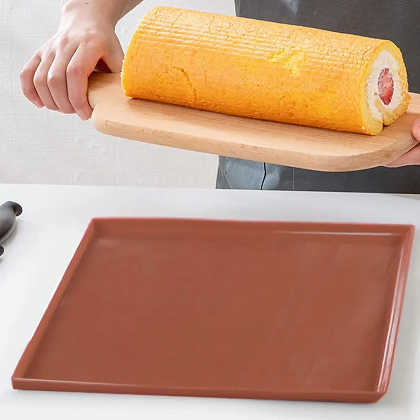 1PC Multifunktionale Silikon Kuchen Rolle Matte Backformen Tablett Pan Gemalt Pad Gebäck Schweizer Rolle Backform Werkzeug für Küche
