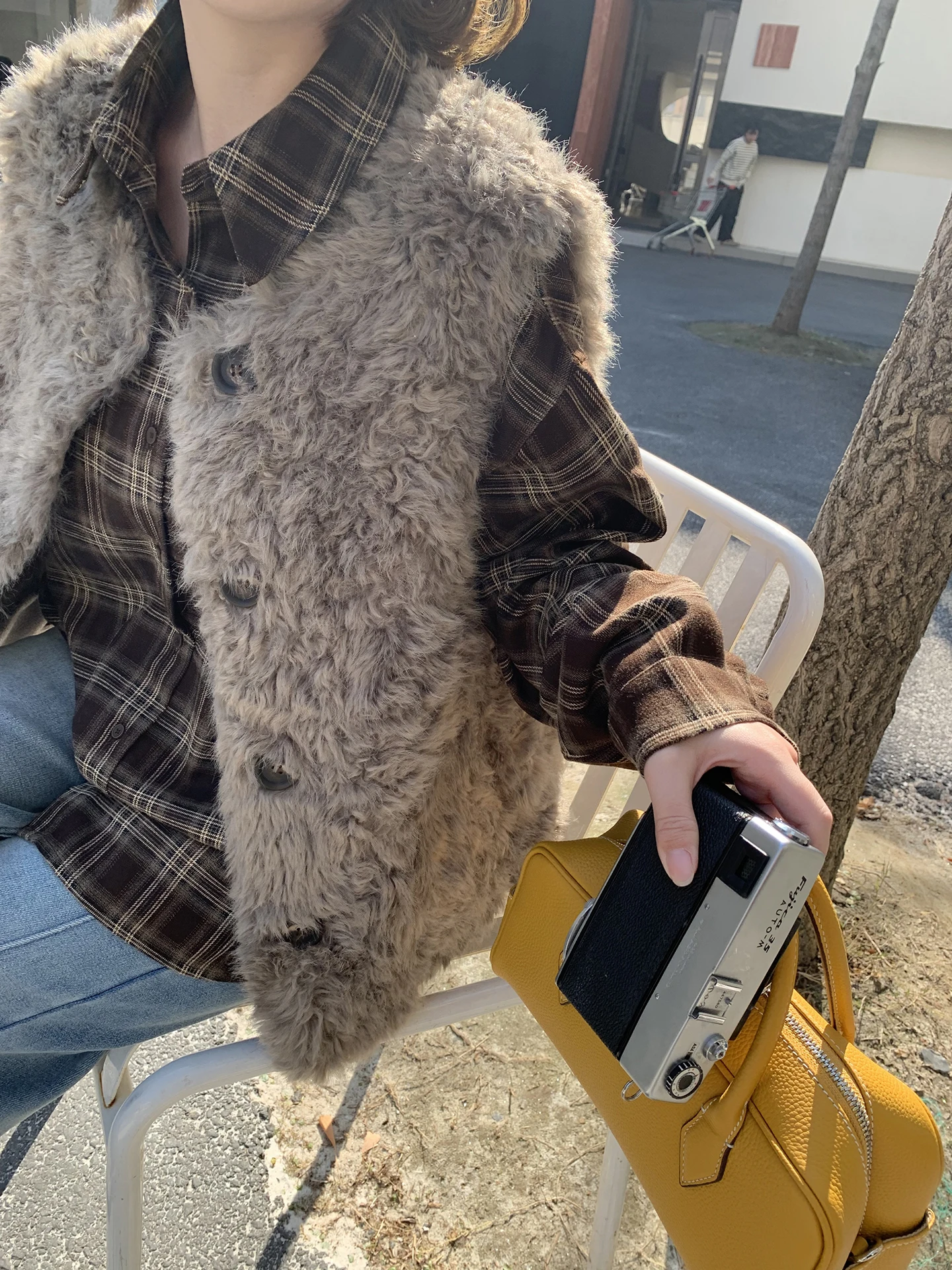 

Жилет из корейского меха ягненка Xuanxuan, женский, из натуральной кожи, с интегрированным мехом, пушистый, свободный, укороченный, верхняя одежда