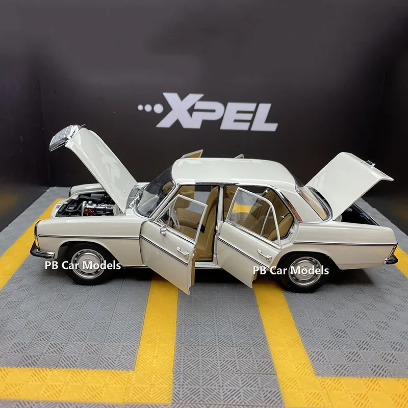 1968 200 W114 NOREV Original Factory 1:18 Classic Car Simulation Alloy Car Model Collection