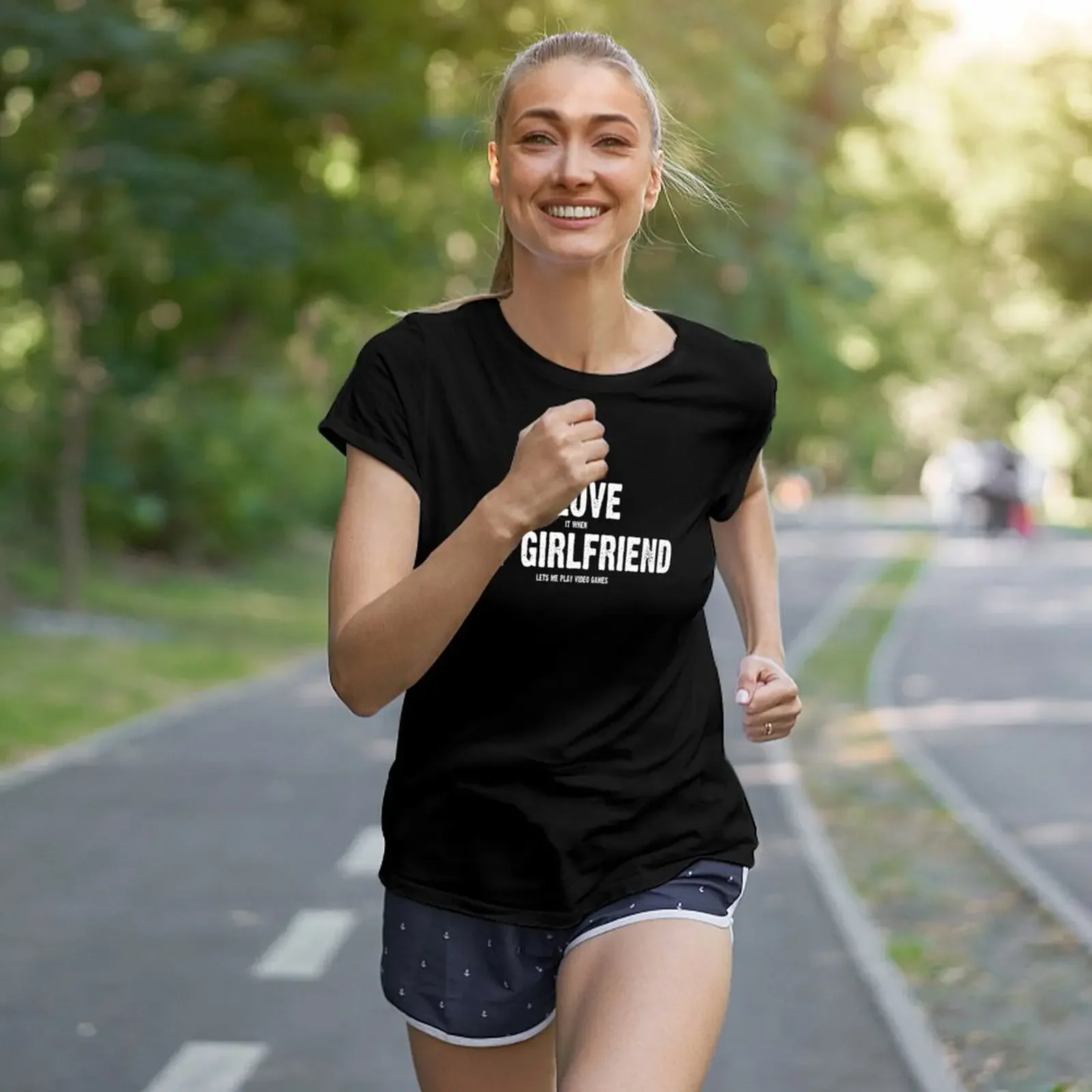 I Love It When My Girlfriend Lets Me Play Video Games T-Shirt oversize szybkoschnący nowy wydanie zwierzęcy nadruk Koszulka damska