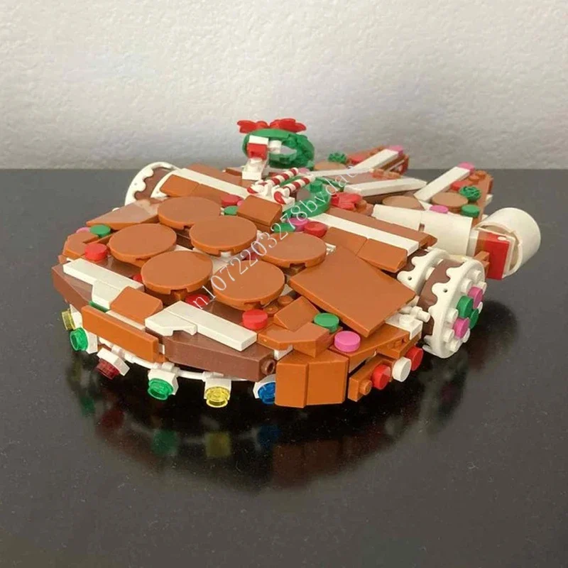 476PCS Gingerbread Millennium-Falcon Space War Military MOC SpaceShip Battle Puzzles Holiday Christmas Toy Gift for Kids Ages