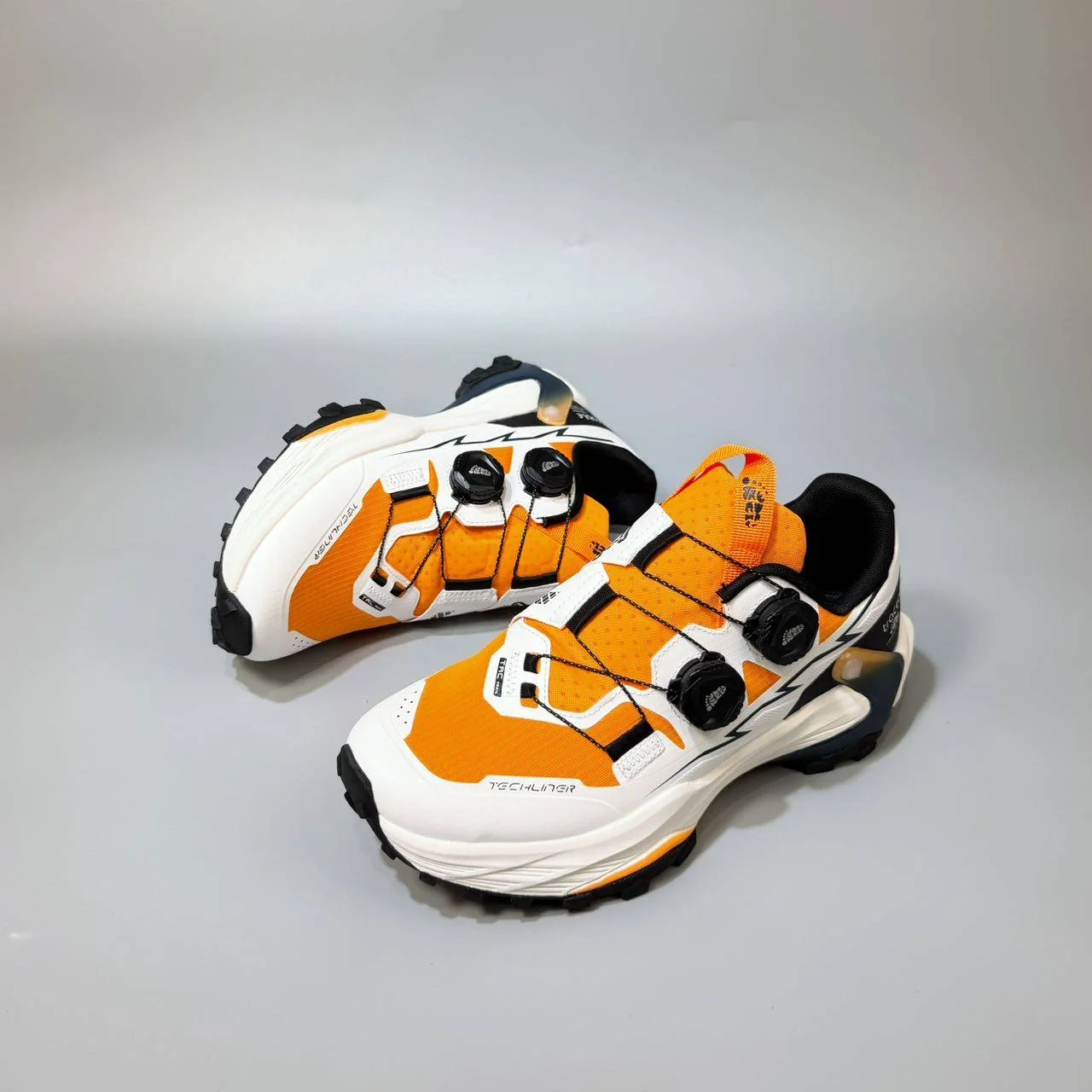 

Кроссовки для бега Marathon с карбоновой пластиной, легкие спортивные кроссовки для мужчин, повседневные спортивные кроссовки для женщин, универсальные спортивные кроссовки.