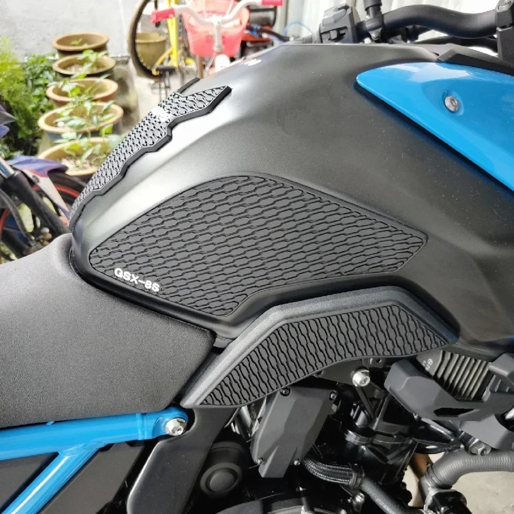 FOR GSX-8S 2023 Motorcycle new fuel tank traction pad side air knee pads cool anti-skid stickers super adhesion  GSX-8S 2023