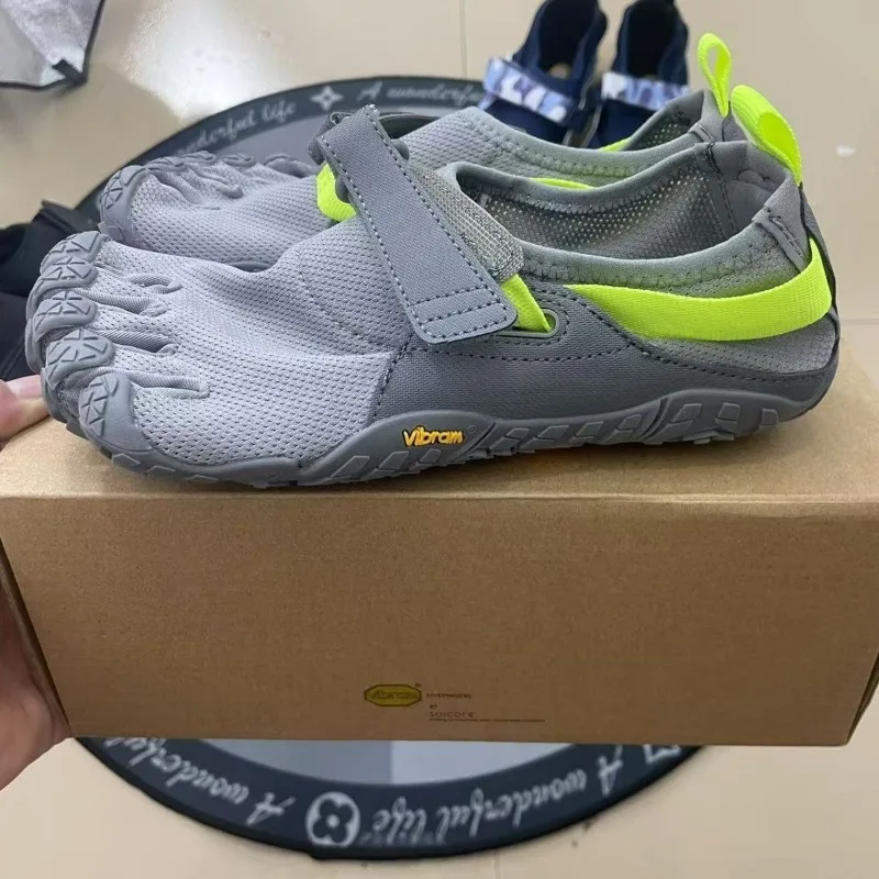 

2025 New Squat Hard Pull Shoes for Women Luxury Brand Indoor Gym Shoe Couples Soft Bottom Weight Lifting Shoes Man Size 36-47
