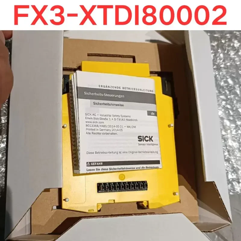 Brand-new FX3-XTDI80002 safety relay 1044124