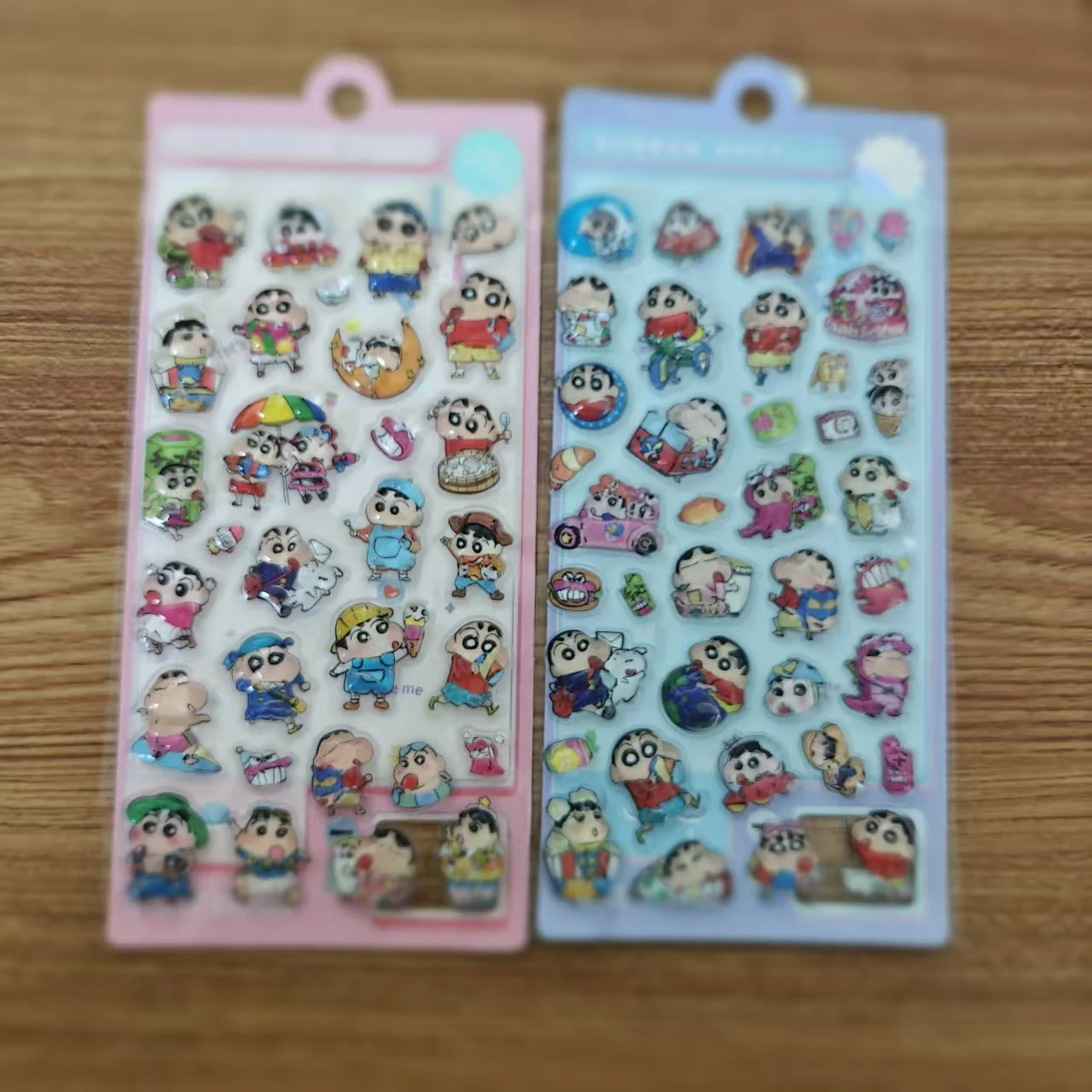 تلوين شين تشان ملصقات الإغاثة الكرتون الأصالة الأطفال مكافأة ملصقات الأزياء حساسة شخصية ملصقات الزخرفية