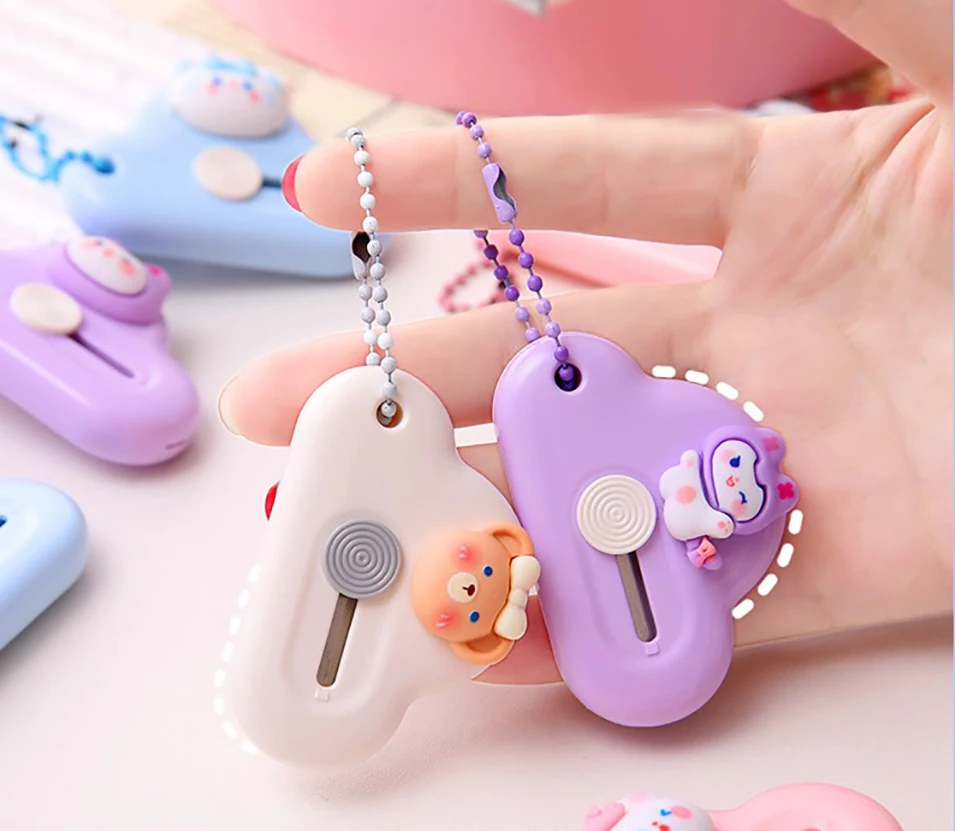 Lovely Cloud Art Knife Cute Cartoon Portable Mini Utility Knife Unpacking busta taglierina per taglio di carta Box Opener cancelleria