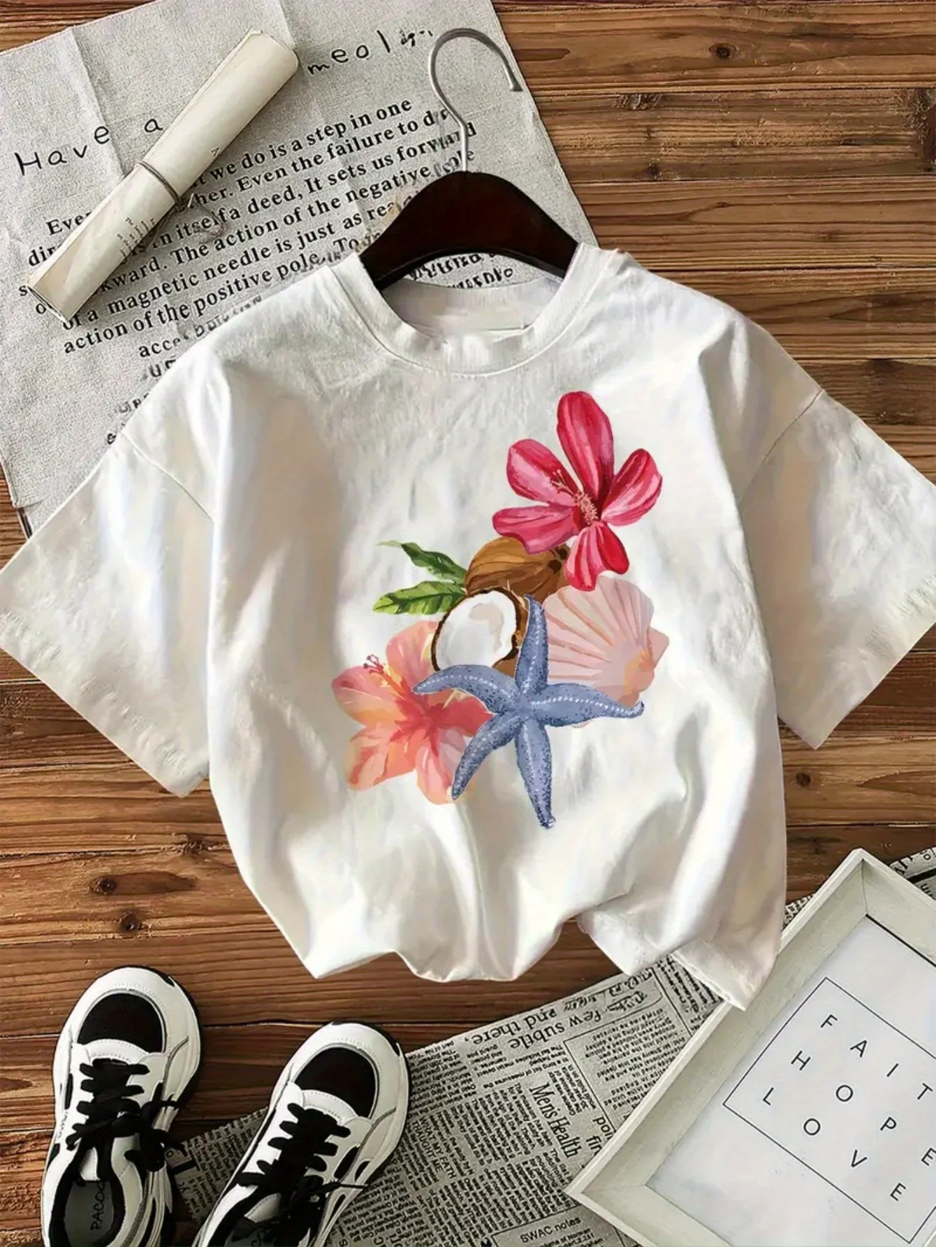 

Crew Neck White With Floral And Starfish For Beachwear Harajuku Short Sleeve Casual Clothing Street Tops Tees Aesthetic Clothes