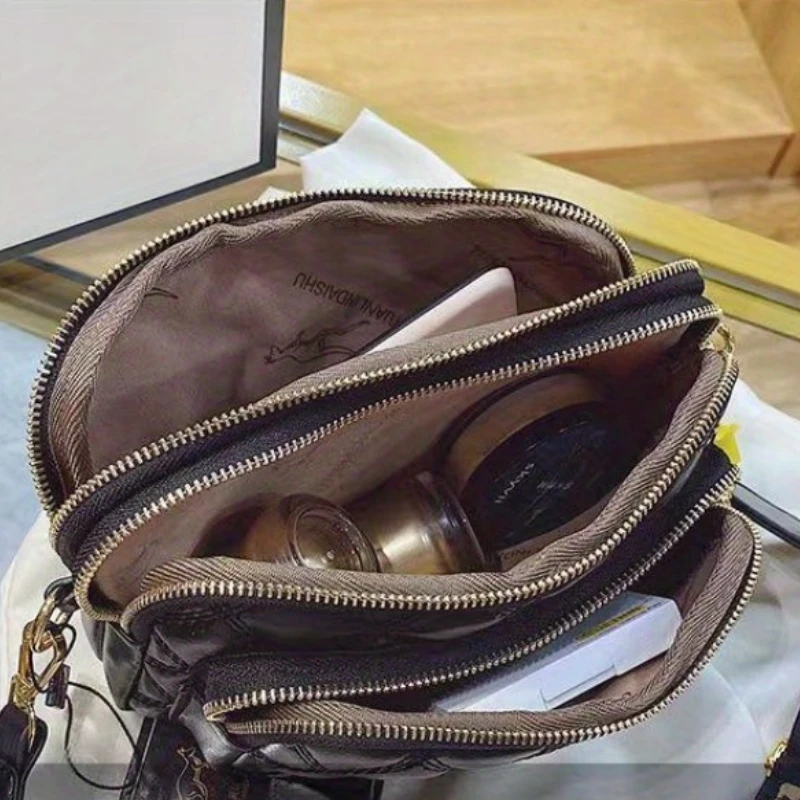 Ladies' Leather Three-layer Crossbody Bags Versatile Diamond Grid Solid Color Metal Shoulder Bag Suitable for Commuting Banquets