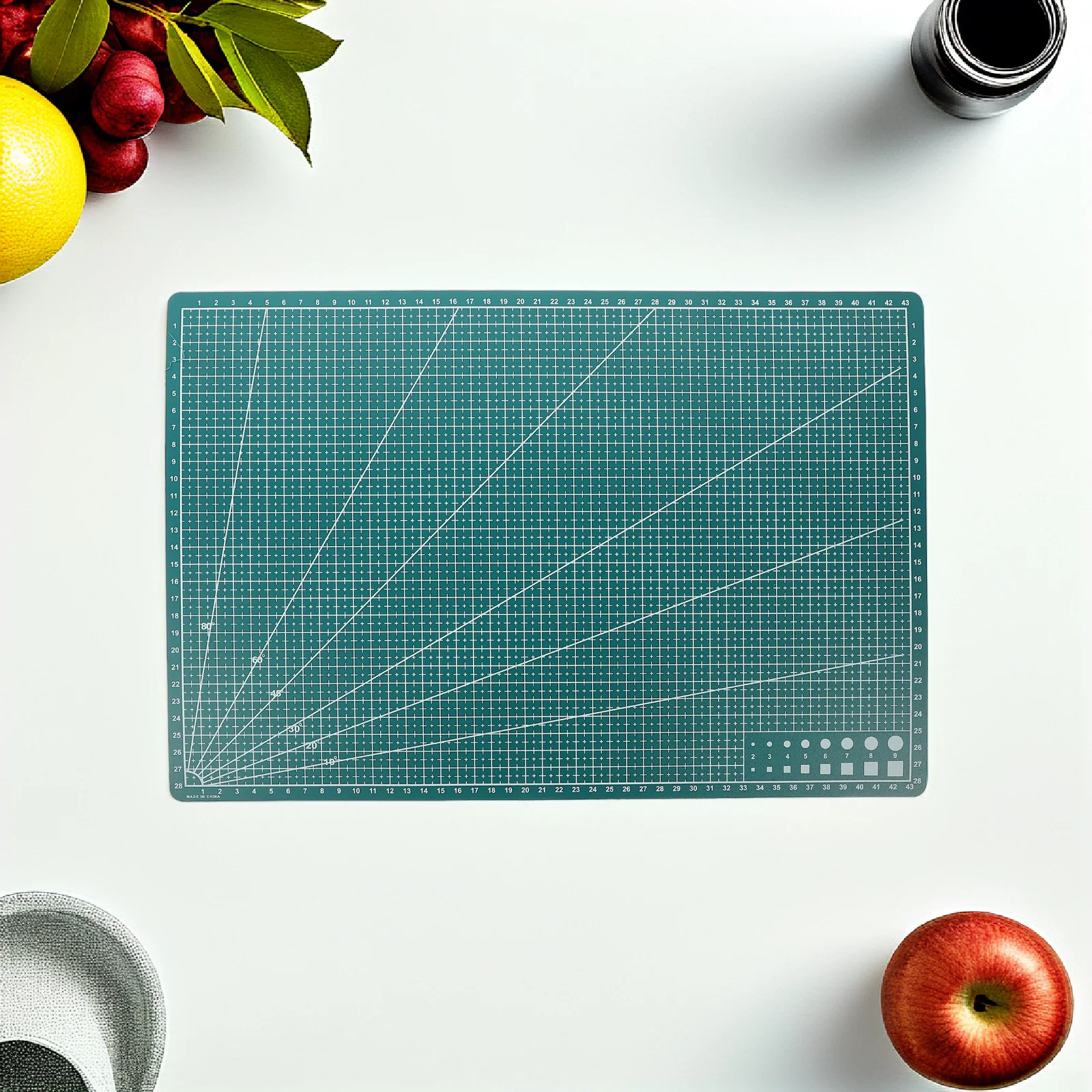 Tappetino da taglio A3 Tappetino artigianale in PP bifacciale per cucito Scrapbooking Taglio del vetro Incisione Tappetino artistico Protezione da tavolo