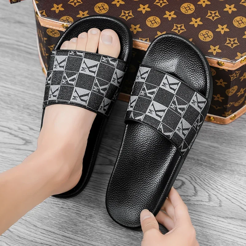 

Мягкие удобные нескользящие тапочки для дома и улицы, пляжная обувь для ванной комнаты, быстросохнущие легкие модные мужские шлепанцы из ЭВА