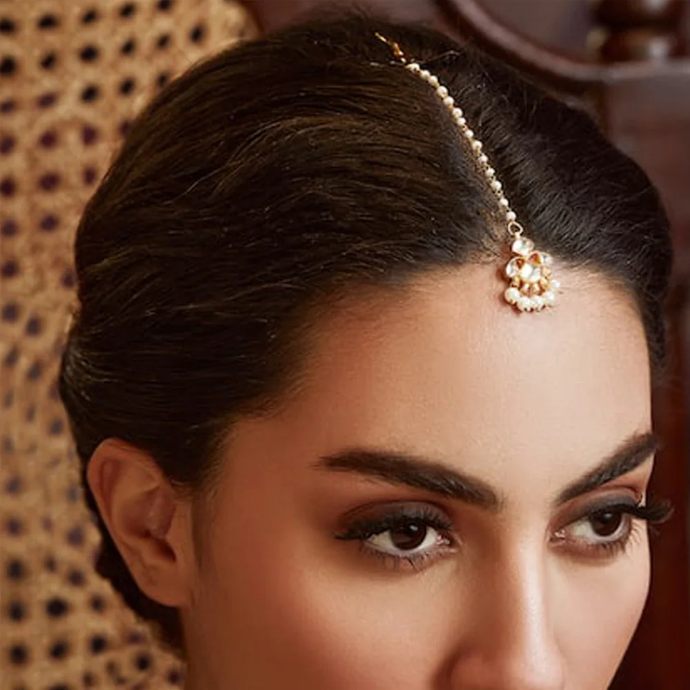Women's Pearl Maang Tikka Head Chain Clip Silver Color Crystal Teardrop Forehead Chain Indian Bridal Wedding Hair Jewelry Gift