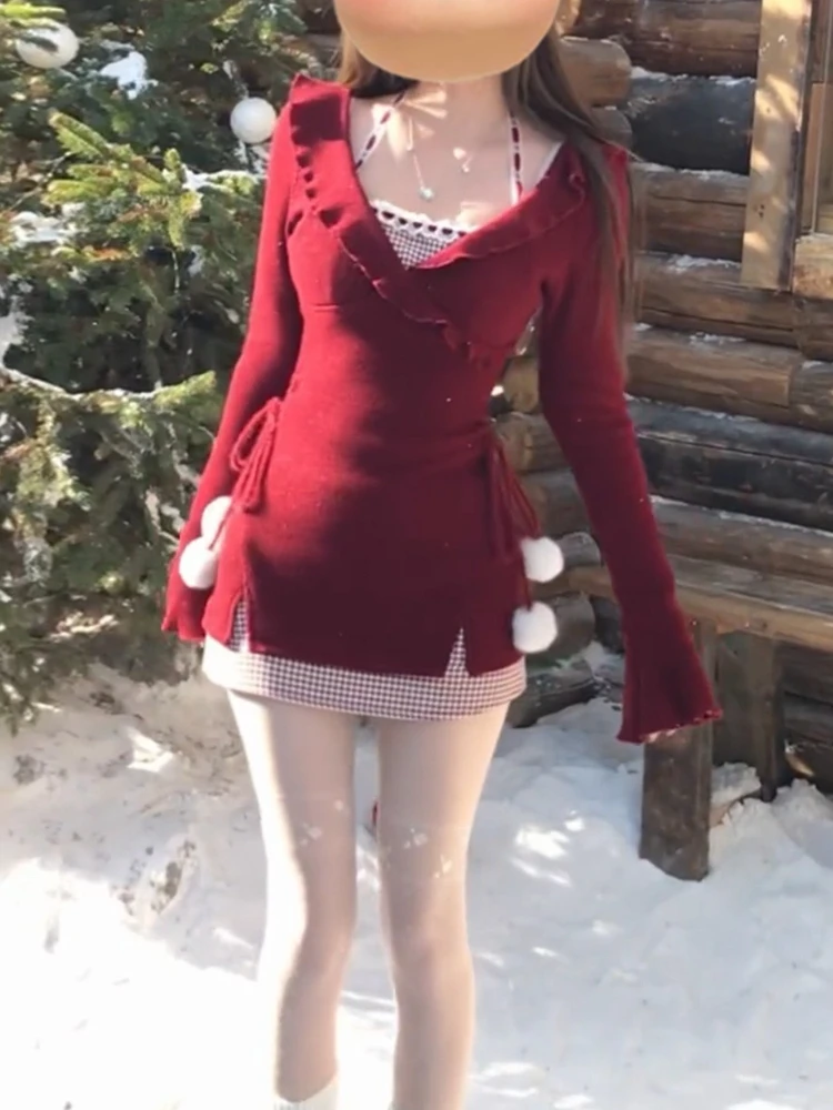 ชุดเดรสสั้นสไตล์ฝรั่งเศส ดีไซน์หรูหรา แบบ 2 ชิ้นในตัวเดียว ลายสก็อตสีแดง คอ halter ทรงเข้ารูป เซ็กซี่ สำหรับสาวๆ ใส่ได้ในฤดูใบไม้ร่วงและฤดูหนาว
