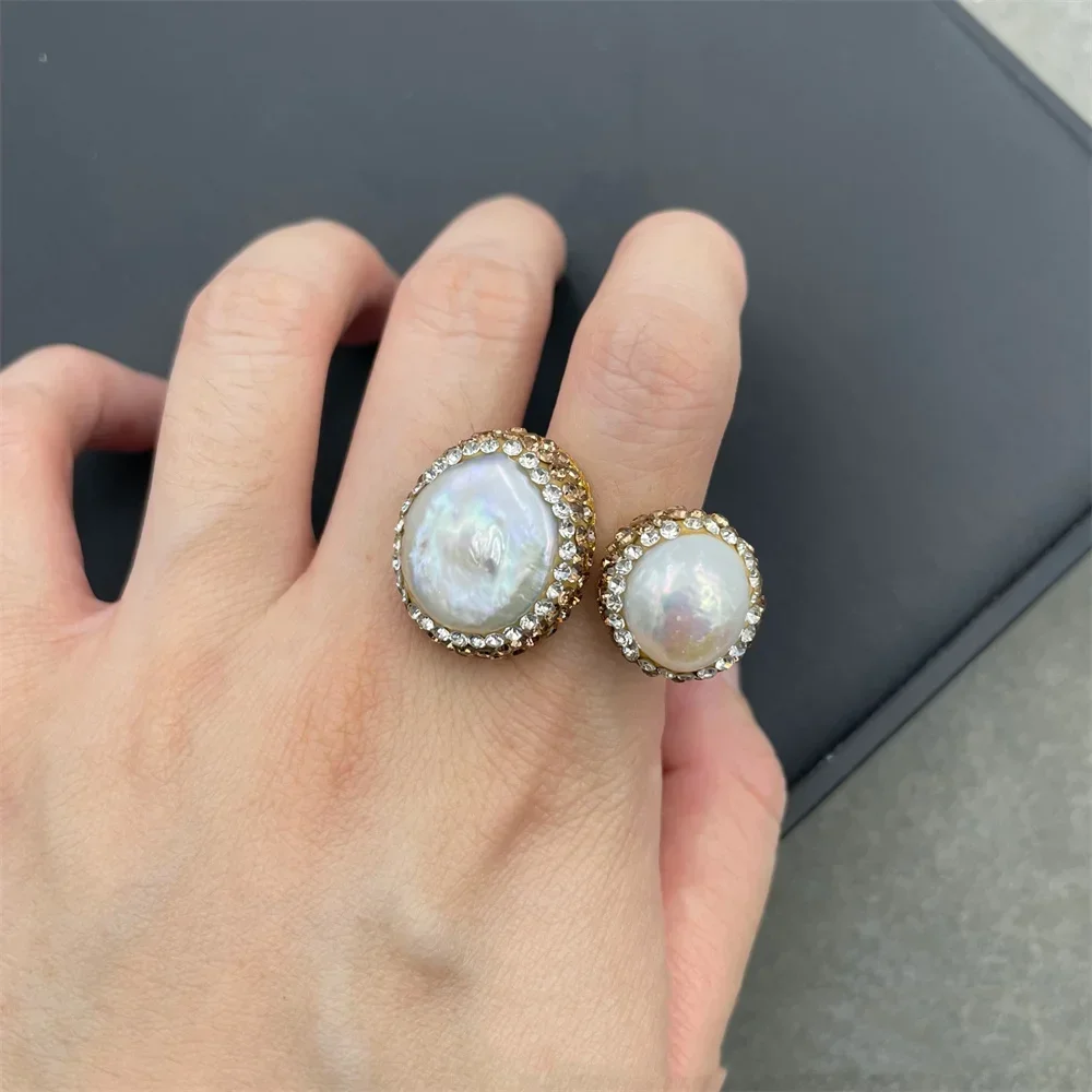 Freshwater Pearl Inlaid Emerald Green Rhinestone Rings for Women Open Golden Color Baroque Coin Shape Pearl  Vintage Jewelry