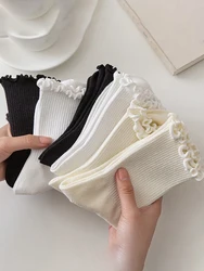 5 pair /Lot Socks for Women Ruffle Middle Tube Ankle Short Breathable Black White set Spring Autumn