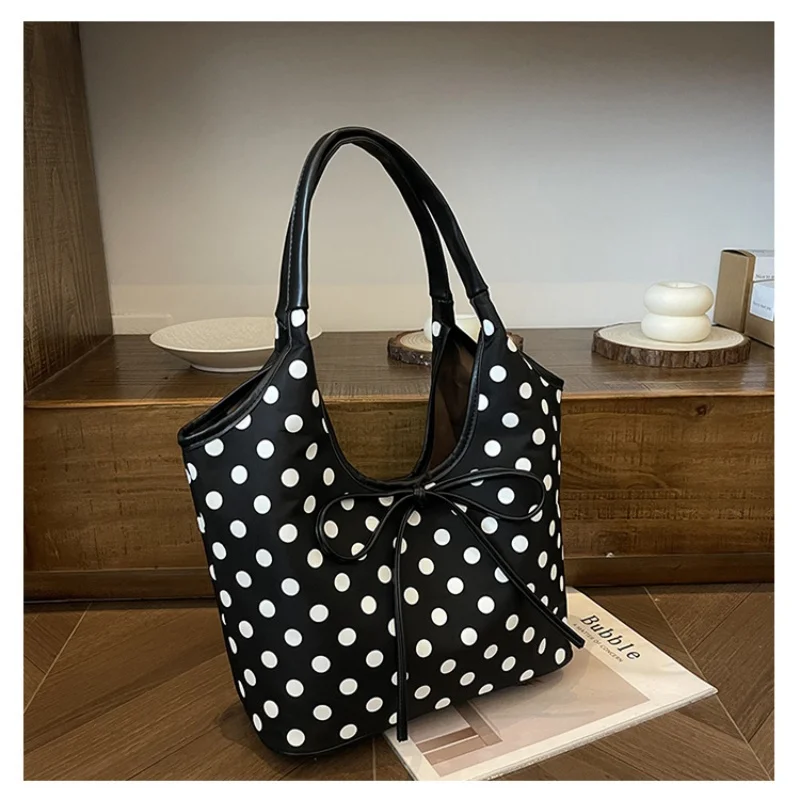 

Classic Designer Paris Leather Diaper Bag High End Commuter Shopper For Ladies Vintage Fashionable Trendy Logo Design