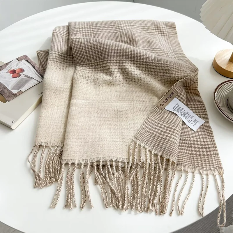 Retro Plaid Scarf Korean version of the new color matching cashmere shawl for women winter thickened warm scarf