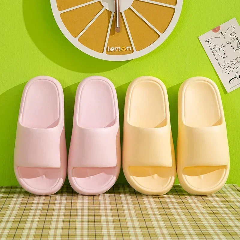 New Summer Concise Solid Color Ladies Home Shoes for Women Couple Cosy Slides Lithe Soft Sandals Men Slippers Indoor Flip Flops