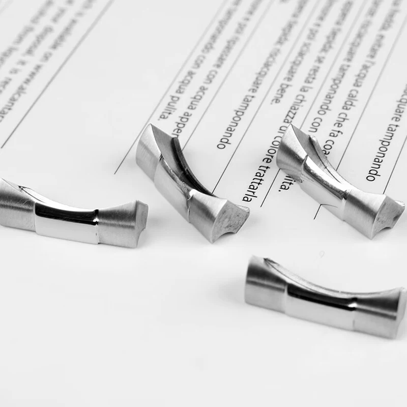 For Tudor Biwan series M79030N M79030b watch 39mm dial modification metal adapter fluororubber watchband curved interface 20mm